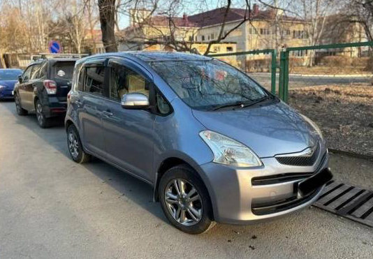 Аренда Toyota Ractis 2007 во Владивостоке